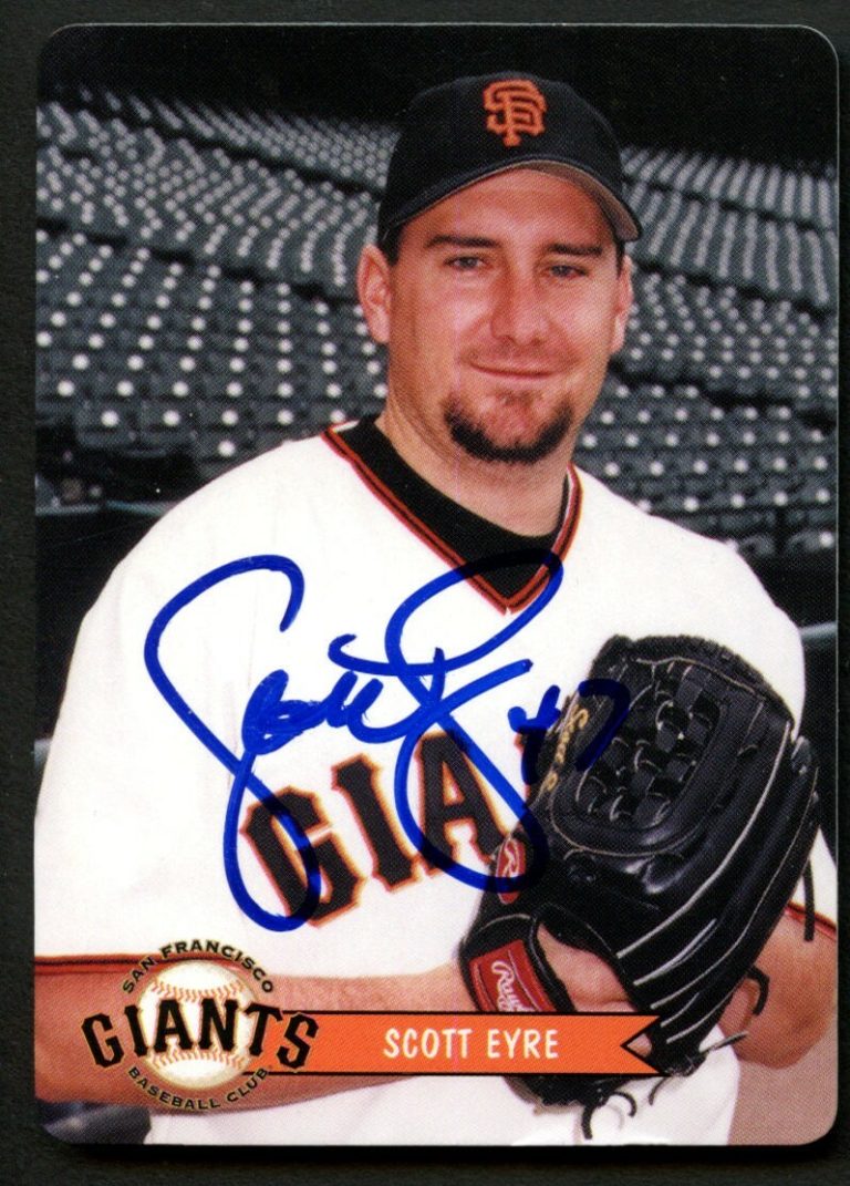 Scott Eyre #15 signed autograph auto 2003 Keebler Chips Deluxe Baseball Card