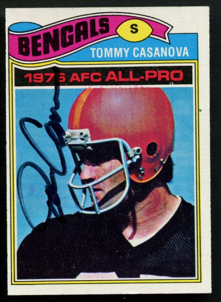 Tommy Casanova #510 signed autograph auto 1977 Topps Football Trading Card