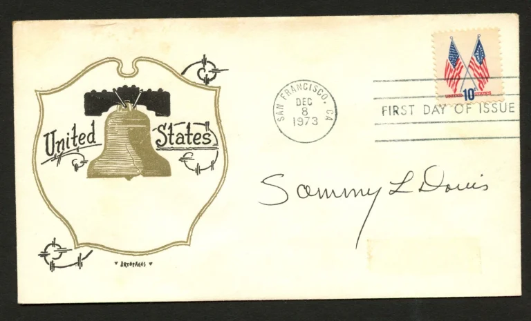 Sammy L. Davis signed autograph FDC Medal of Honor Recipient US Army Vietnam