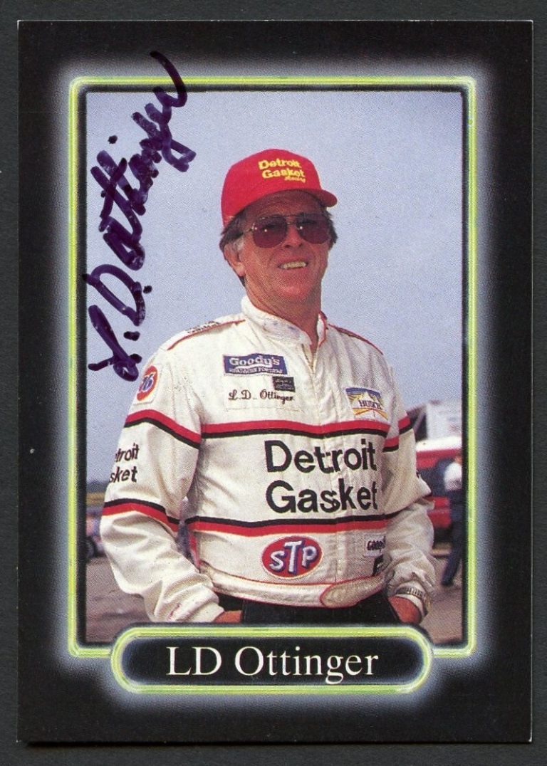 LD Ottinger #122 signed autograph auto 1990 Maxx NASCAR Racing Trading Card