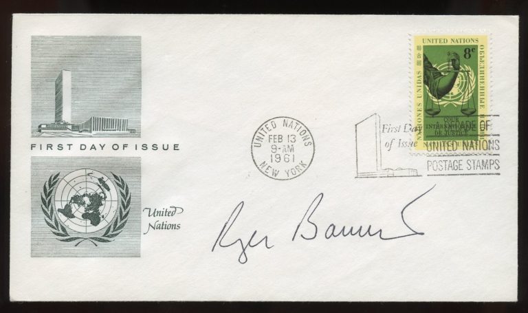 Roger Bannister signed autograph 1st to Break 4 minute mile BAS Stickered