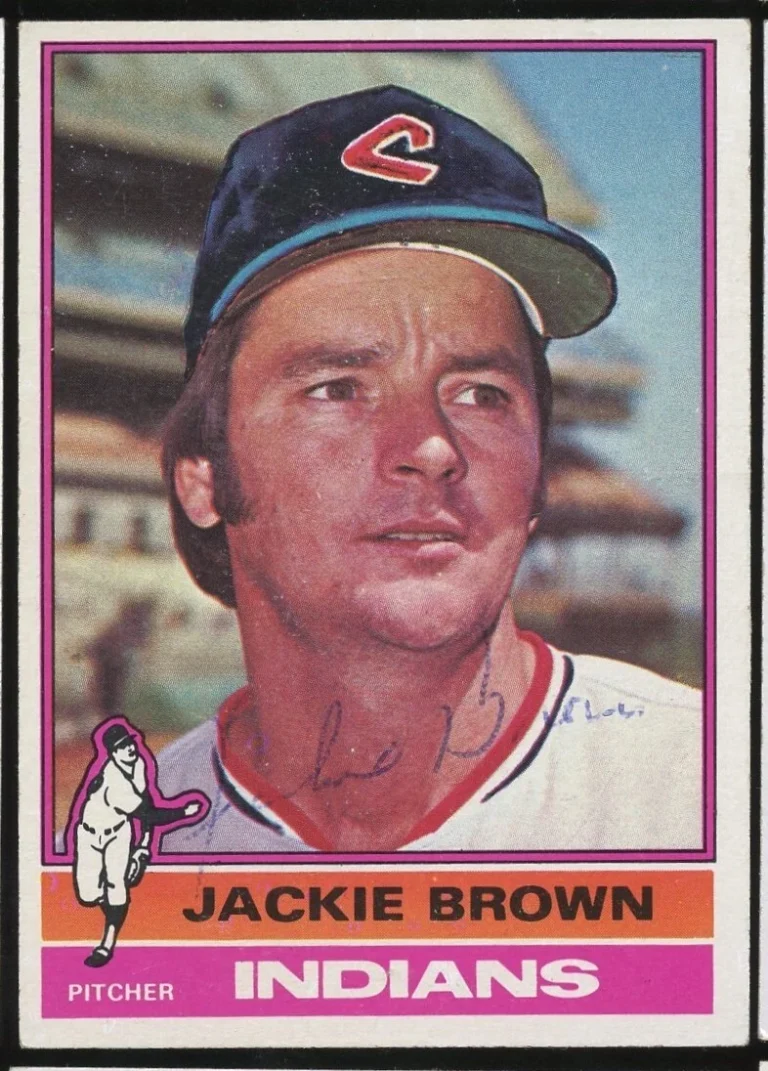 Jackie Brown #301 signed autograph auto 1976 Topps Baseball Trading Card