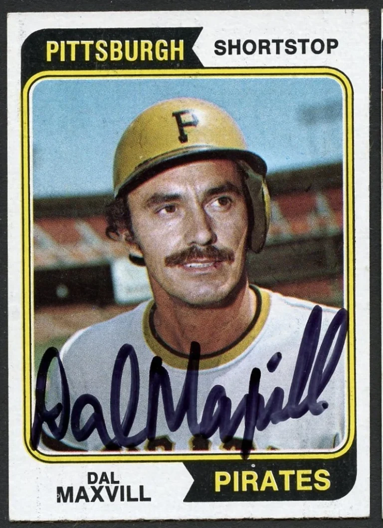 Dal Maxvill #358 signed autograph auto 1974 Topps Baseball Trading Card