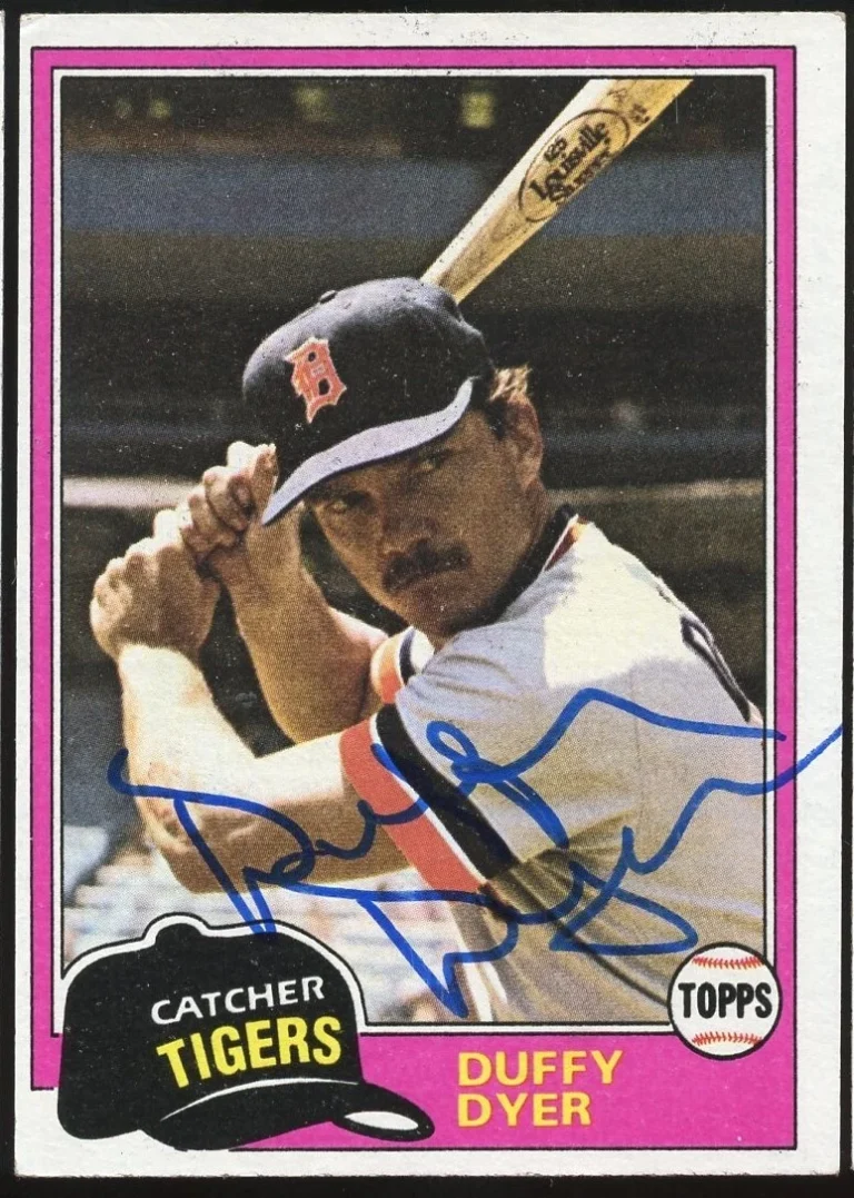 Duffy Dyer #196 signed autograph auto 1981 Topps Baseball Trading Card