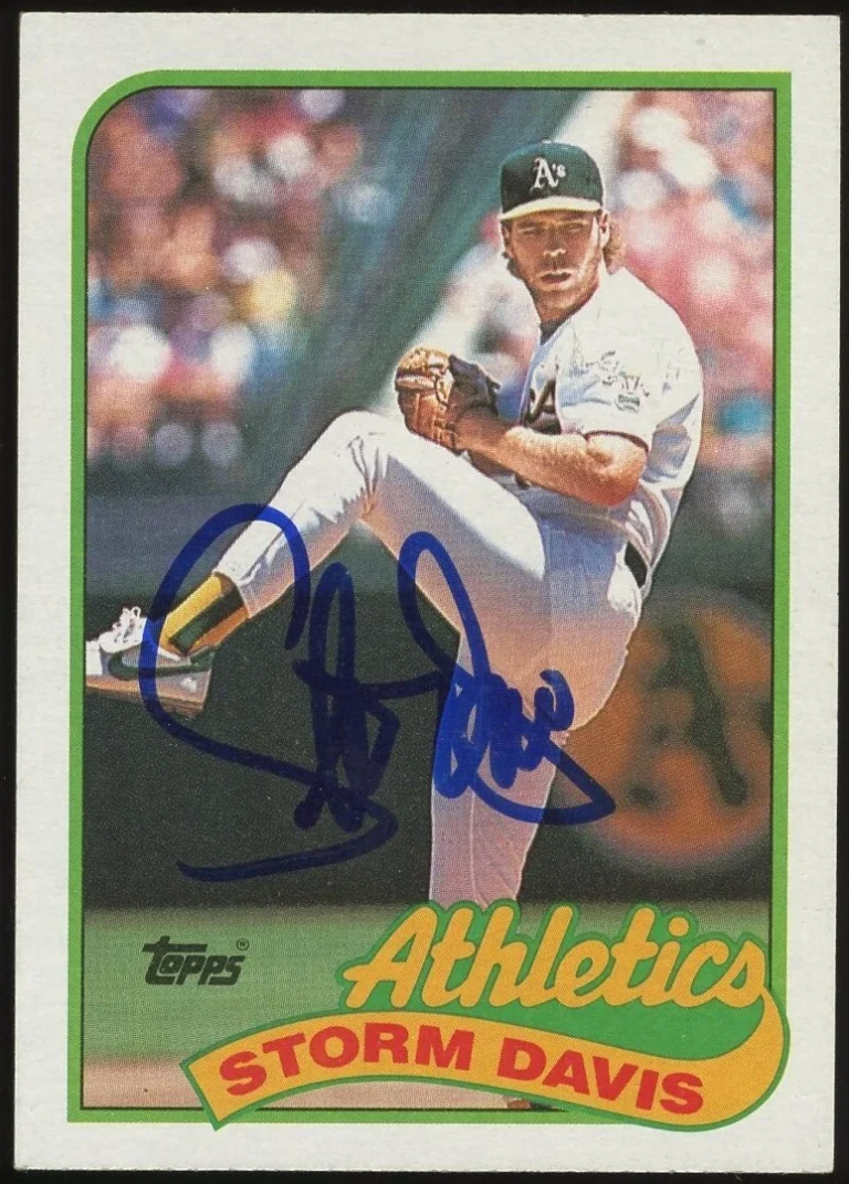 Storm Davis #701 signed autograph auto 1989 Topps Baseball Trading Card