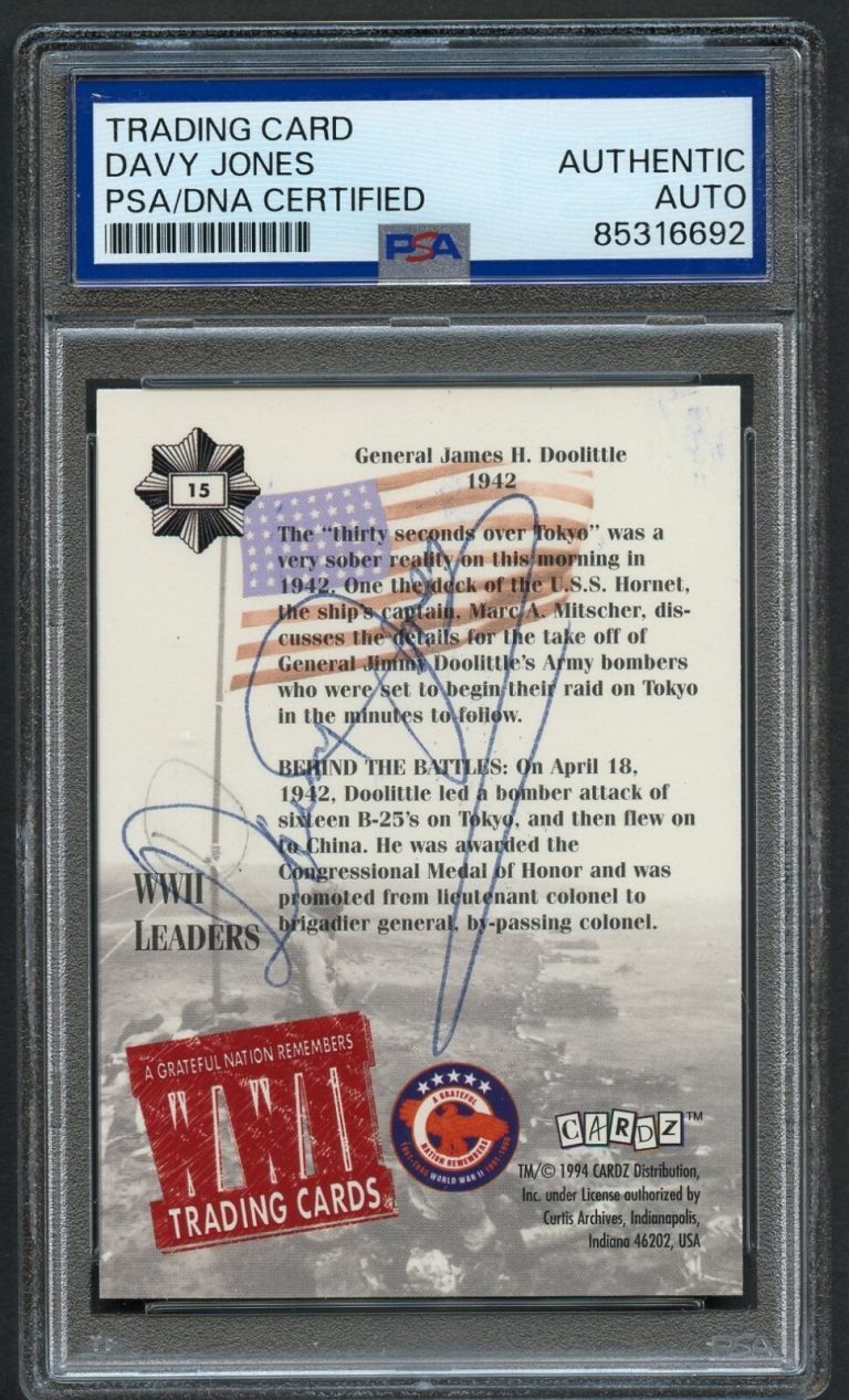 David M. Jones signed autograph Doolittle Raider WWII Card PSA Slabbed
