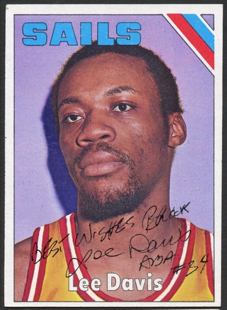 Lee Davis #234 signed autograph auto 1975-76 Topps Basketball Trading Card