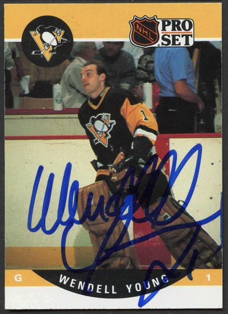 Wendell Young #512 signed autograph auto 1990-91 Pro Set Card Hockey Card