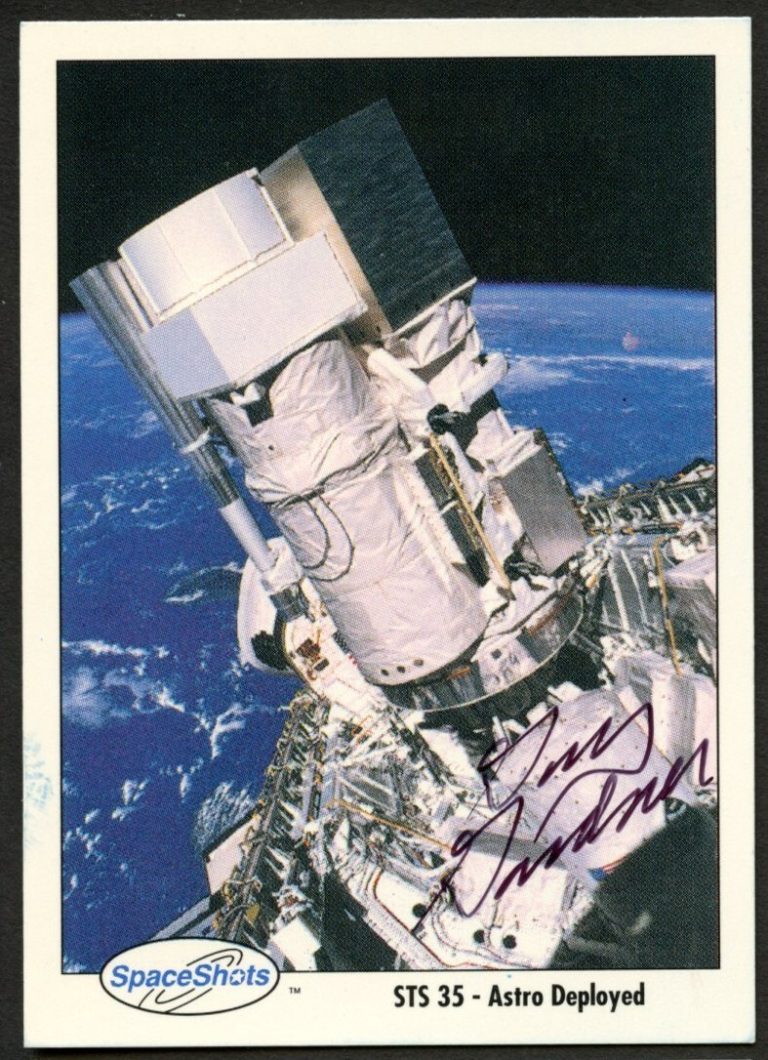 Guy Gardner #192 signed autograph auto Space Shots Trading Card NASA
