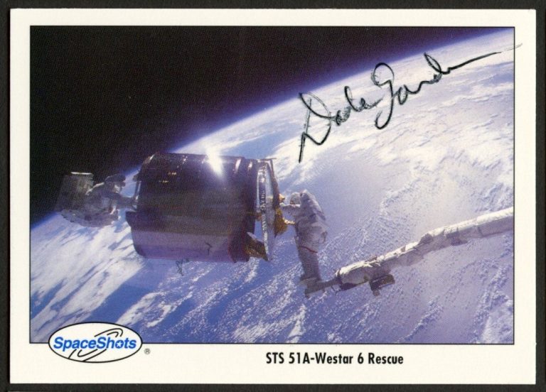 Dale Gardner #298 signed autograph auto Space Shots Trading Card NASA