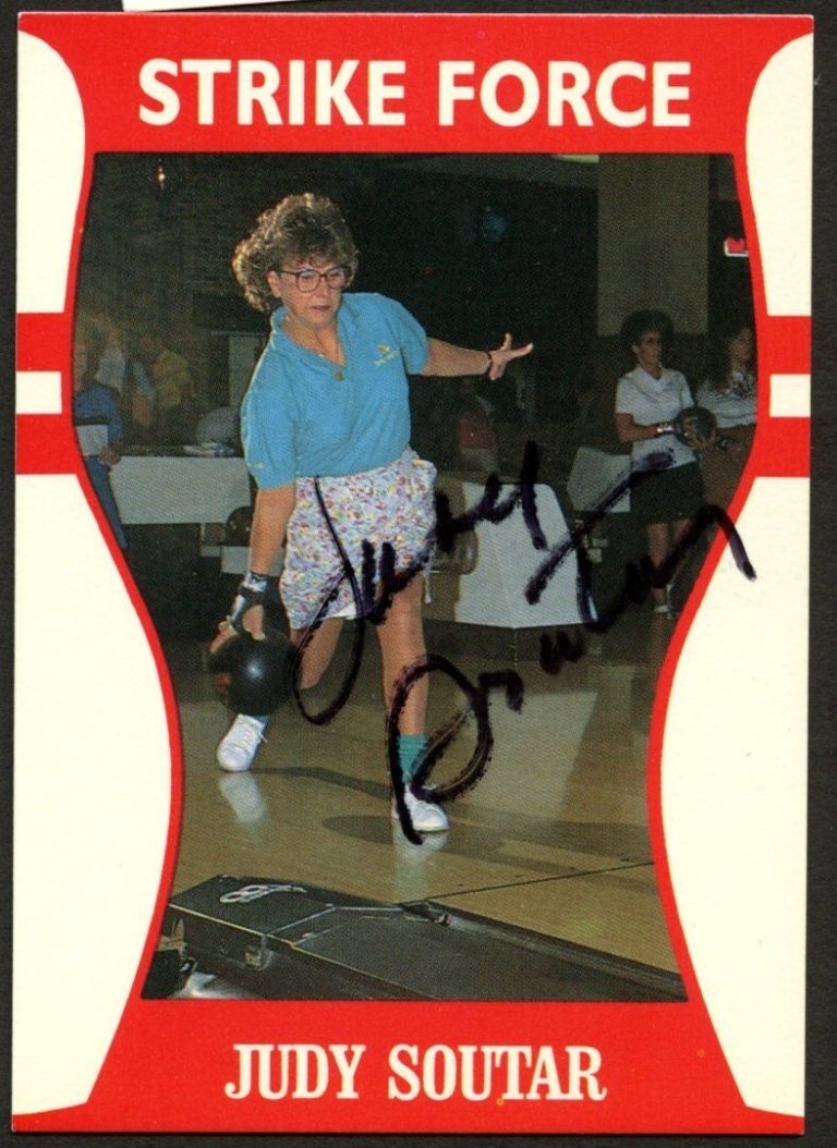 Judy Soutar #27 signed autograph 1990 Kingpins PBA Bowling Trading Card