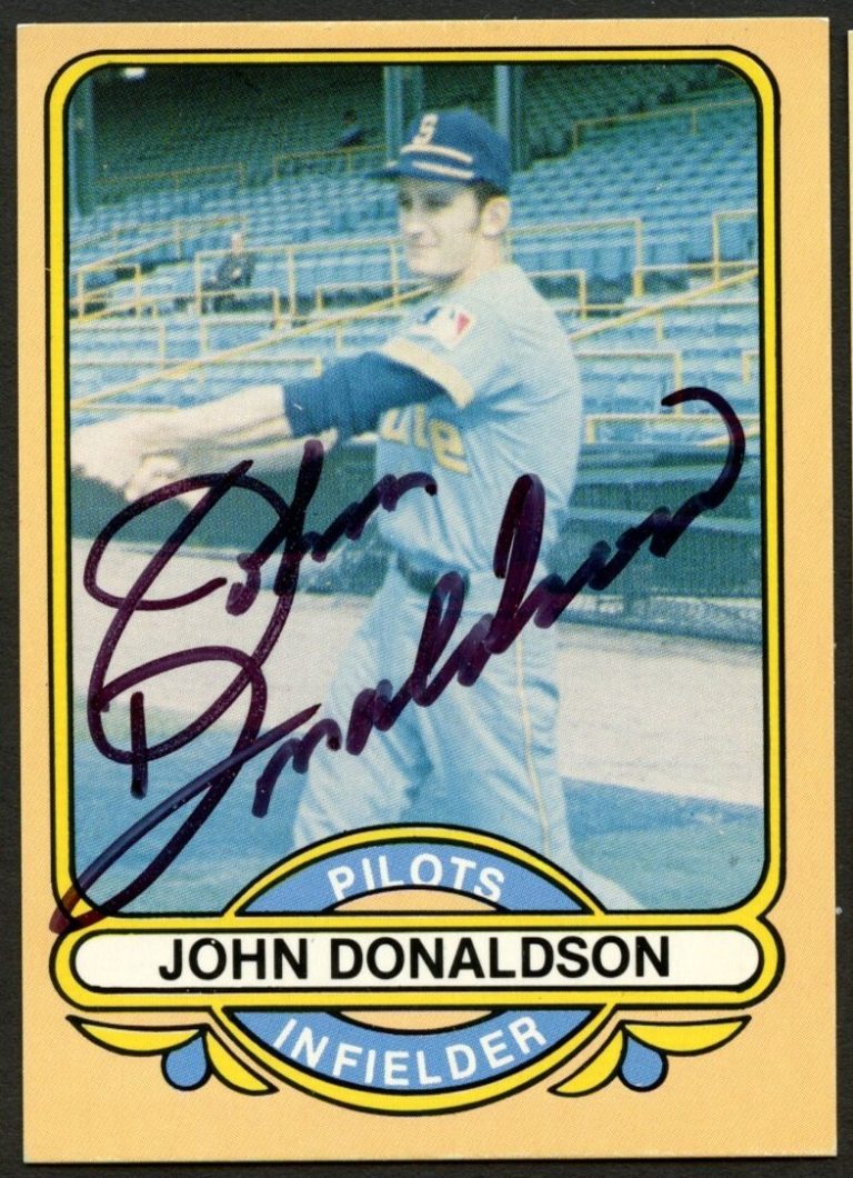 John Donaldson #32 signed autograph 1969 Seattle Pilots Baseball Trading Card
