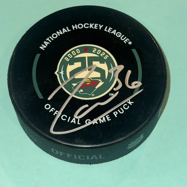MATS ZUCCARELLO Signed Minnesota WILD 25th Ann. Official GAME Puck Beckett (BAS)