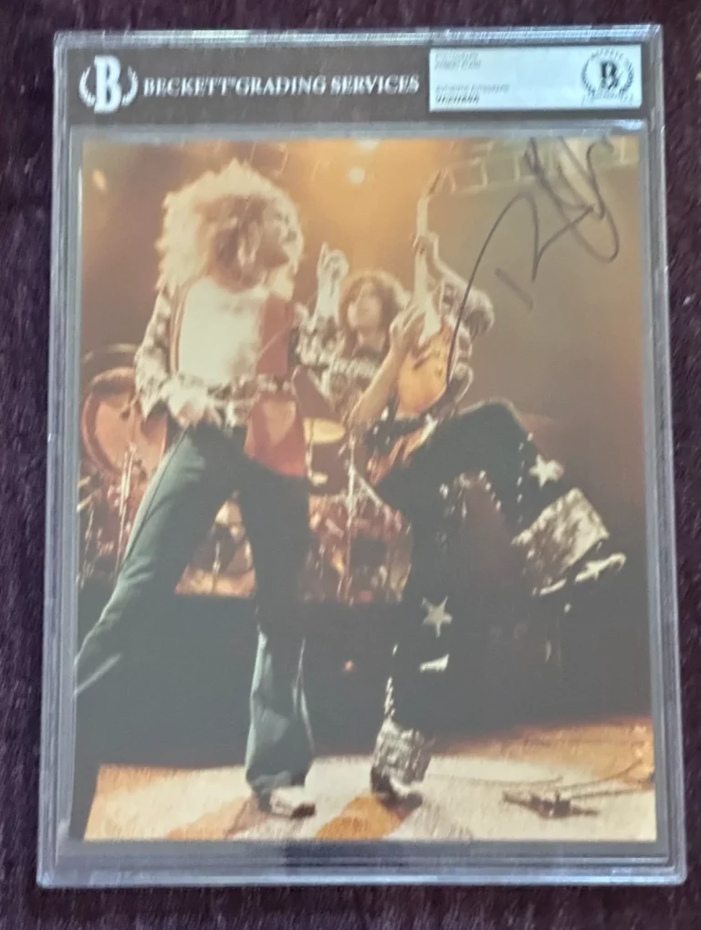 ROBERT PLANT Signed LED ZEPPELIN 8 X 10 PHOTO Beckett Encapsulated (BAS)