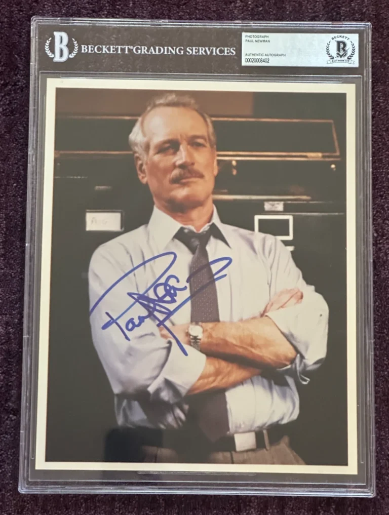 PAUL NEWMAN Signed 8 X 10 PHOTO Beckett Encapsulated