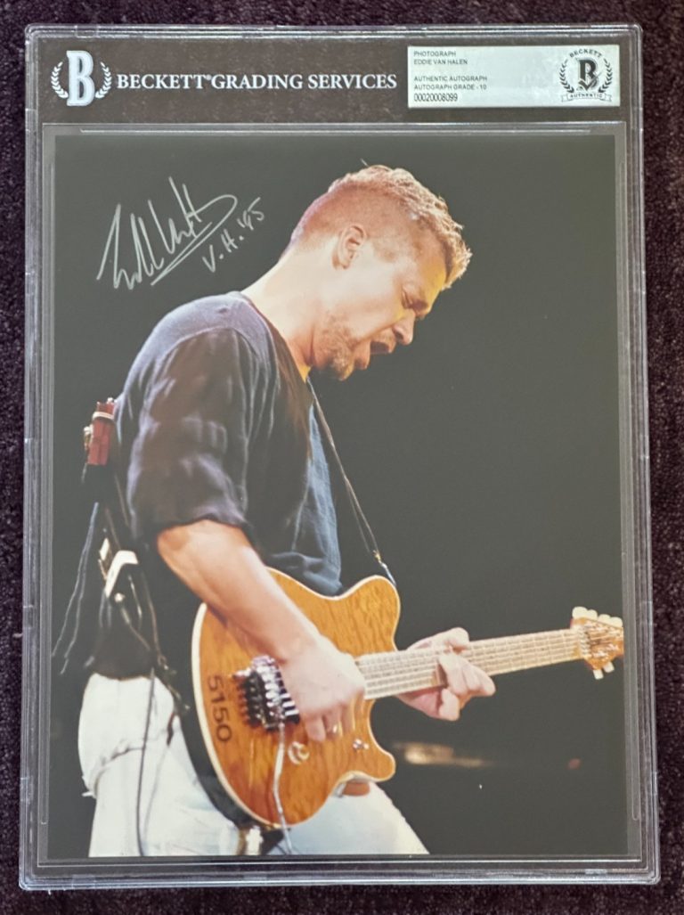 EDDIE VAN HALEN Signed 8 X 10 PHOTO Beckett Encapsulated AUTO 10
