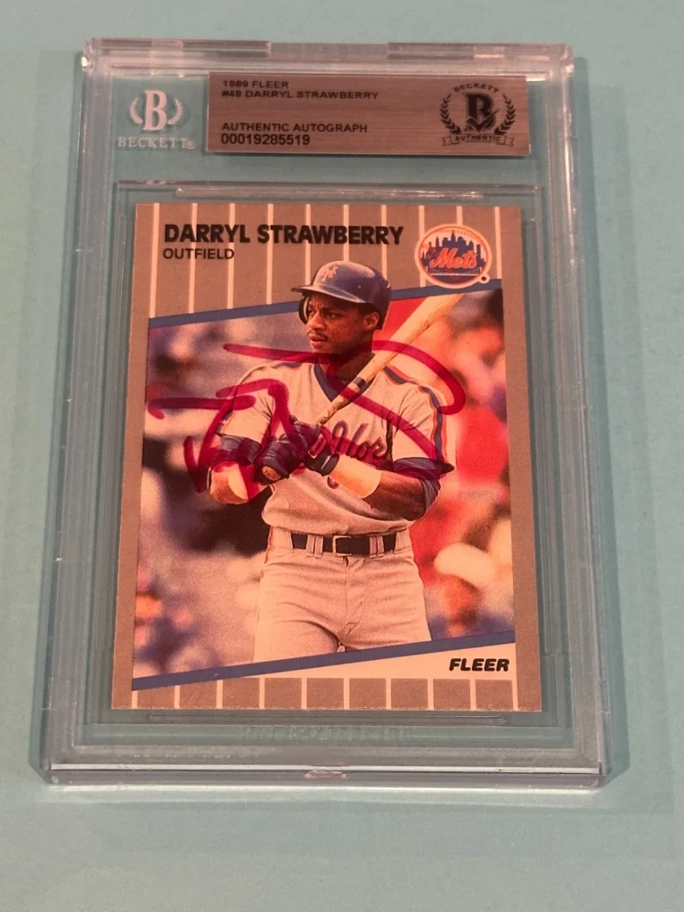 DARRYL STRAWBERRY Signed 1989 FLEER Card #49 Beckett (BAS)