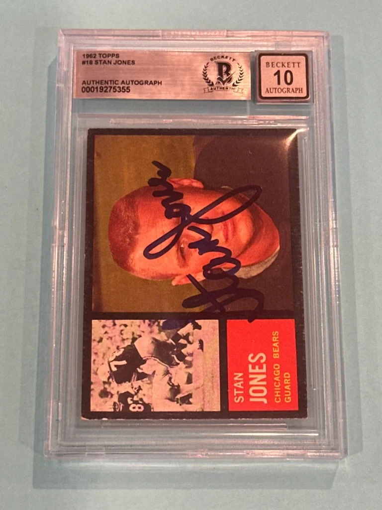STAN JONES Signed 1962 TOPPS Card #18 Beckett BAS AUTO 10