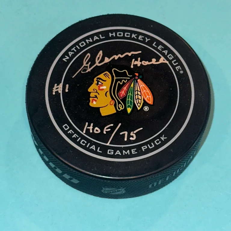 GLENN HALL Signed BLACKHAWKS Official GAME Puck Beckett Auth (BAS) & HOF Inscrip