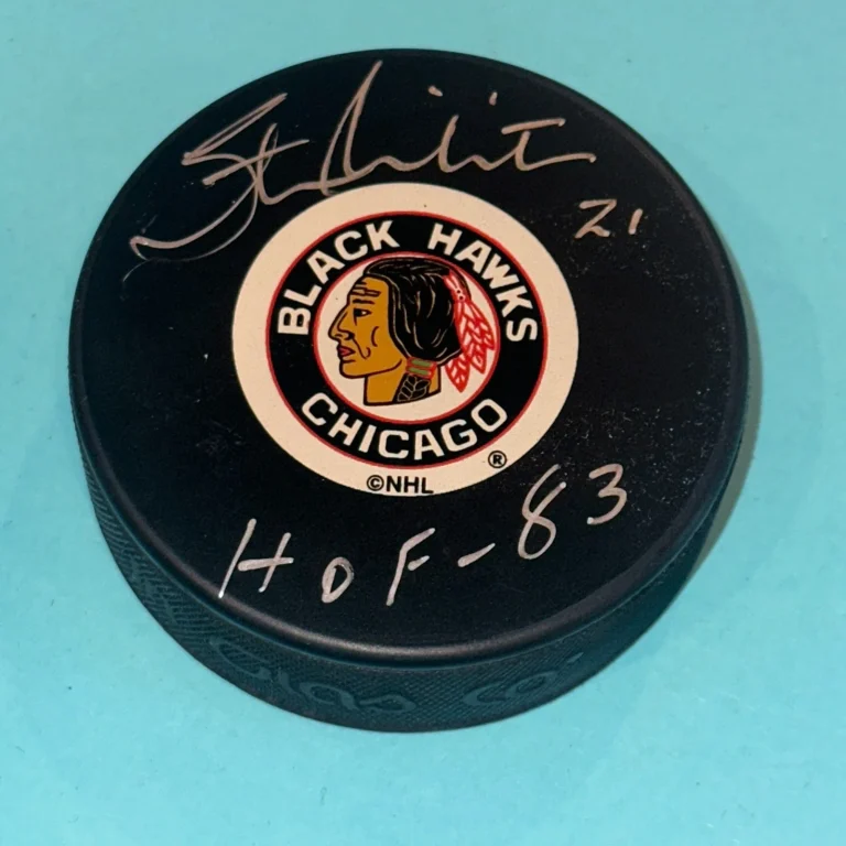 STAN MIKITA Signed Chicago BLACKHAWKS Original 6 Puck Beckett BAS & HOF Inscrip