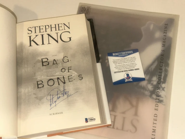 STEPHEN KING Signed BAG OF BONES 1st Ed. BOOK w/ Beckett & Collector's Magazine