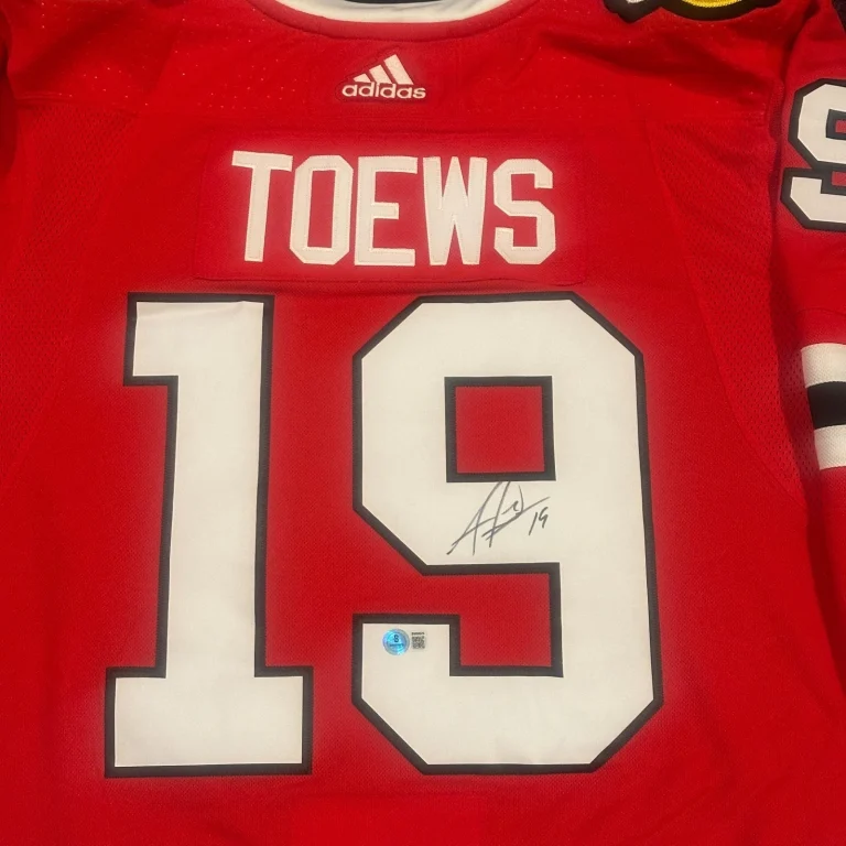 JONATHAN TOEWS Signed Chicago BLACKHAWKS Adidas Authentic JERSEY Beckett BAS