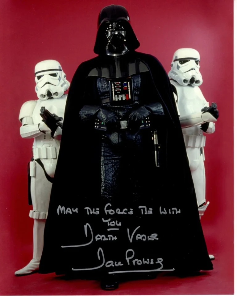 DAVE PROWSE signed autographed 8x10 STAR WARS DARTH VADER photo GREAT CONTENT