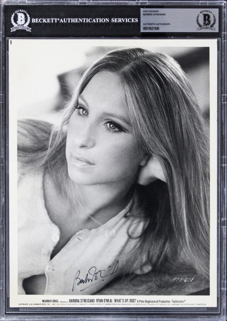 Barbra Streisand What's Up, Doc? Authentic Signed 8x10 Promp Photo BAS Slabbed
