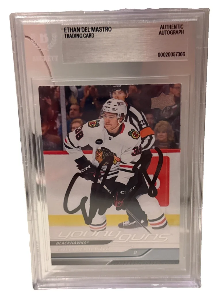 ETHAN DEL MASTRO signed Chicago Blackhawks 2024-25 Young Guns RC Card Beckett