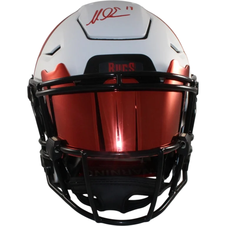 Mike Evans Autographed Tampa Bay Buccaneers Lunar SpeedFlex Visor Beckett 57302