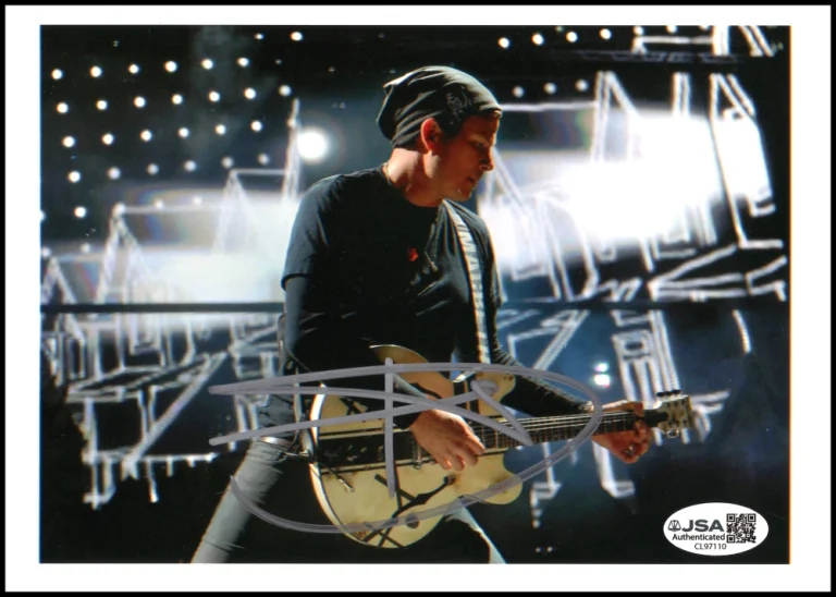 Tom DeLonge Blink-182 Signed Autograph 5x8 Photo - Enema of the State JSA COA