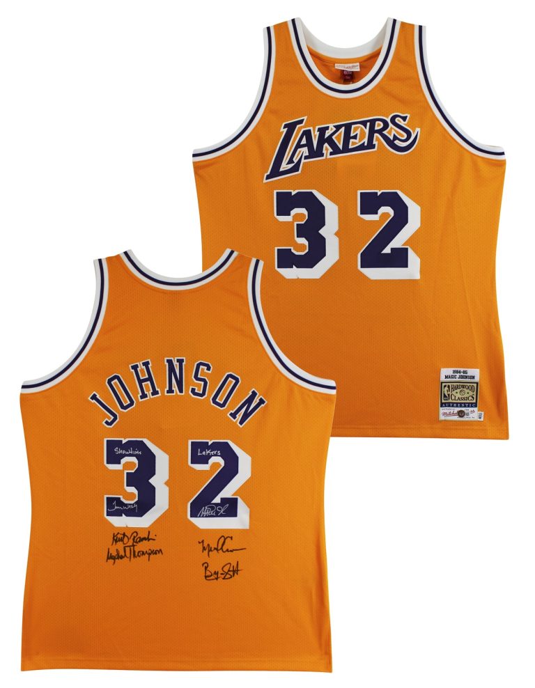 Showtime Lakers (6) Johnson, Worthy +4 Signed Yellow M&N Authentic Jersey BAS W