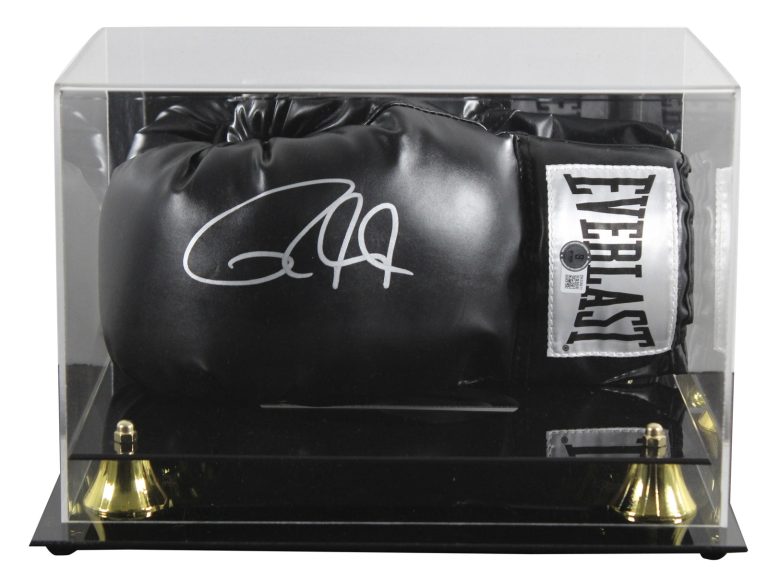 Roy Jones Jr. Signed Black Left Hand Everlast Boxing Glove w/ Case BAS Witnessed