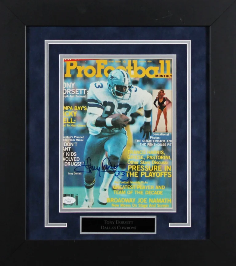 Cowboys Tony Dorsett Signed & Framed 1980 Pro Football Magazine Cover JSA
