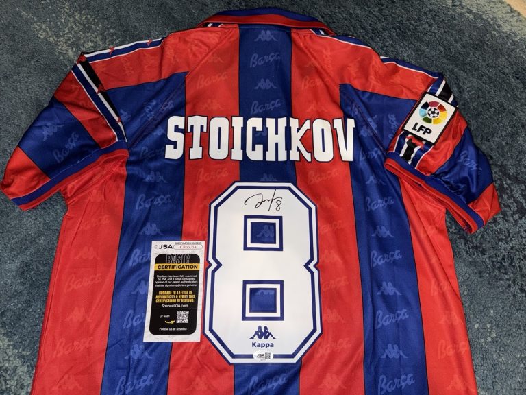 Hristo Stoichkov Signed FC Barcelona Jersey Bulgaria World Cup JSA Auth #3