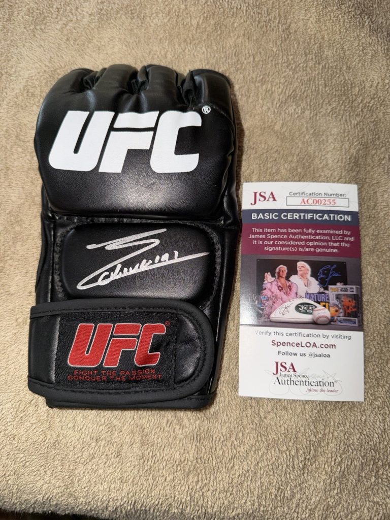 Charles Oliveira Signed UFC MMA Glove UFC Champ Brazil Do Bronx JSA Auth #6