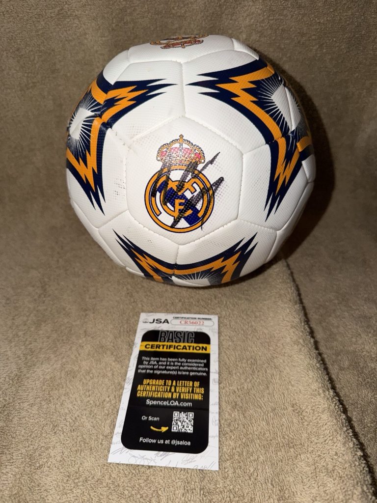 Roberto Carlos Signed Official Real Madrid Soccer Ball World Cup Champ JSA Auth
