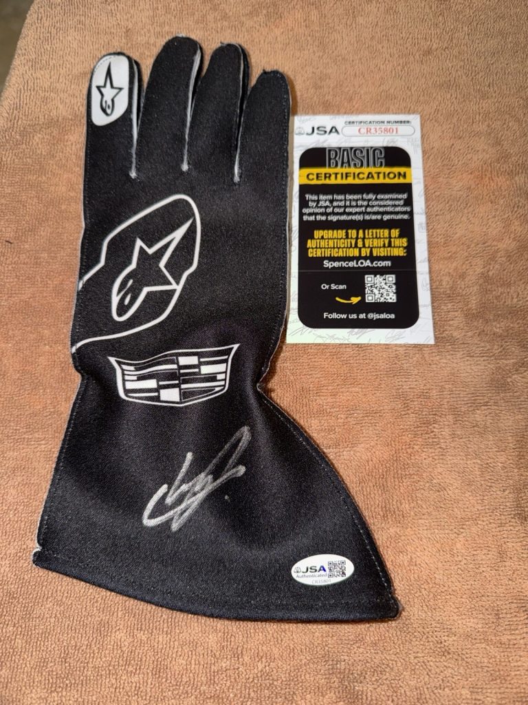 Sergio Checo Perez Signed Race Glove Formula 1 Star Mexico Legend JSA Auth #3
