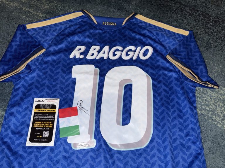 Roberto Baggio Signed Italy Jersey Italy World Cup Star Legend JSA Auth