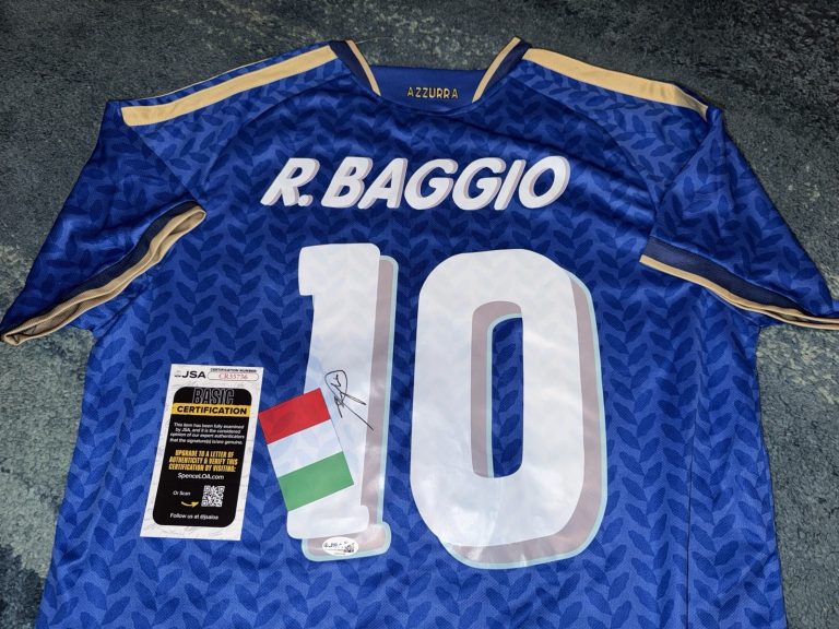 Roberto Baggio Signed Italy Jersey Italy World Cup Star Legend JSA Auth #2
