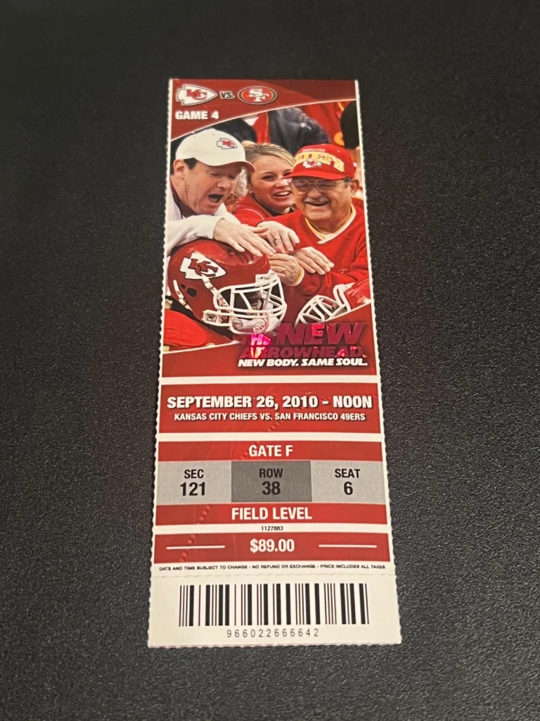 FOOTBALL TICKET STUB ARROWHEAD KANSAS CITY CHIEFS 2010 SAN FRANCISCO 49ERS 9/26