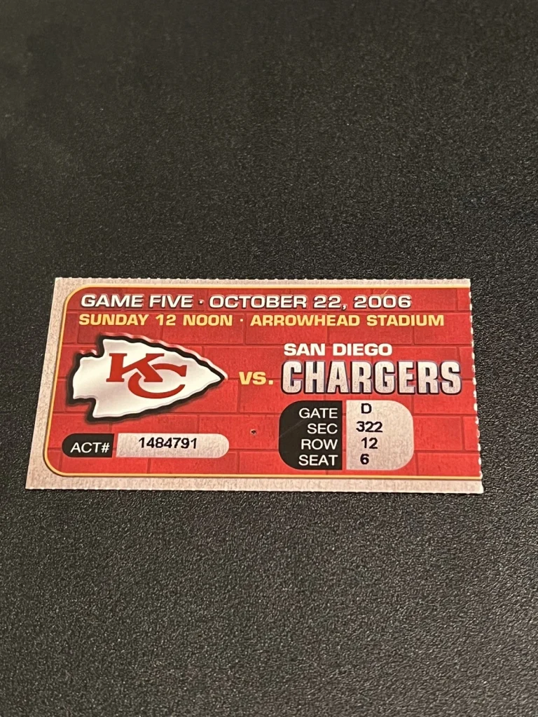 FOOTBALL TICKET STUB ARROWHEAD KANSAS CITY CHIEFS SAN DIEGO CHARGERS 10/22 2006