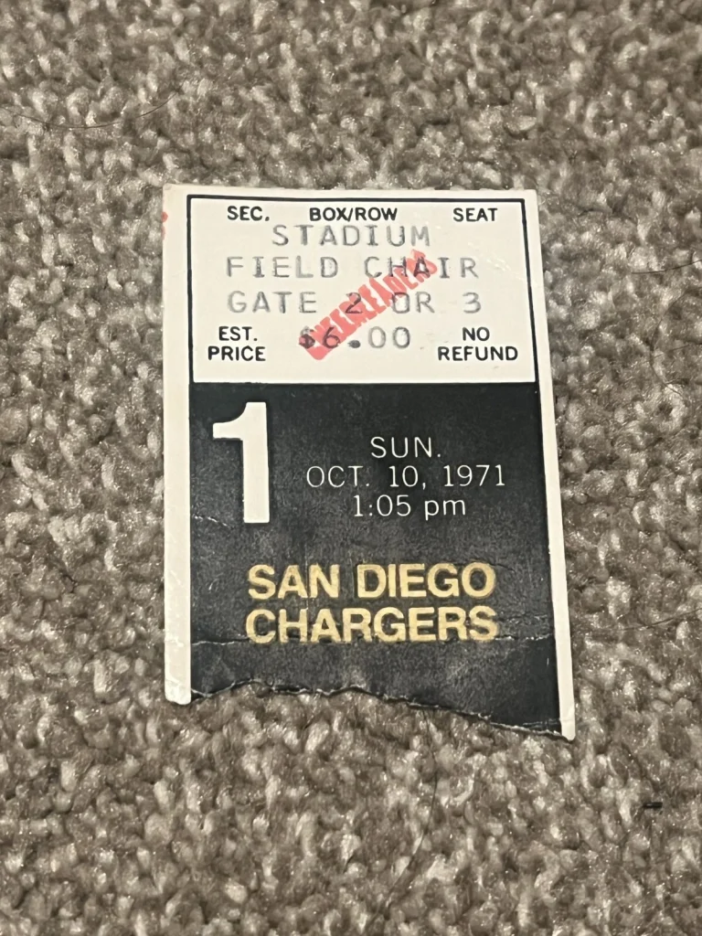 KANSAS CITY CHIEFS SAN DIEGO CHARGERS FOOTBALL CHEERLEADER TICKET 12/19 1971