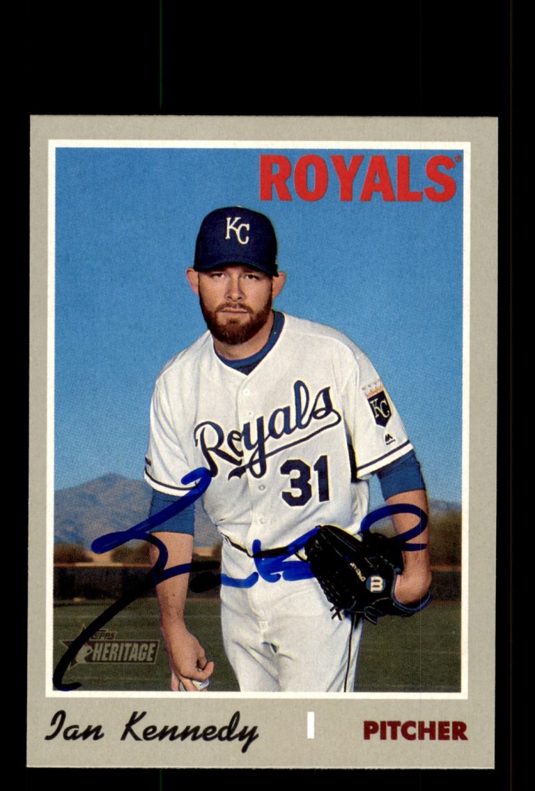 Signed Baseball Card Auto Ian Kennedy 2019 Topps Heritage #654 Royals