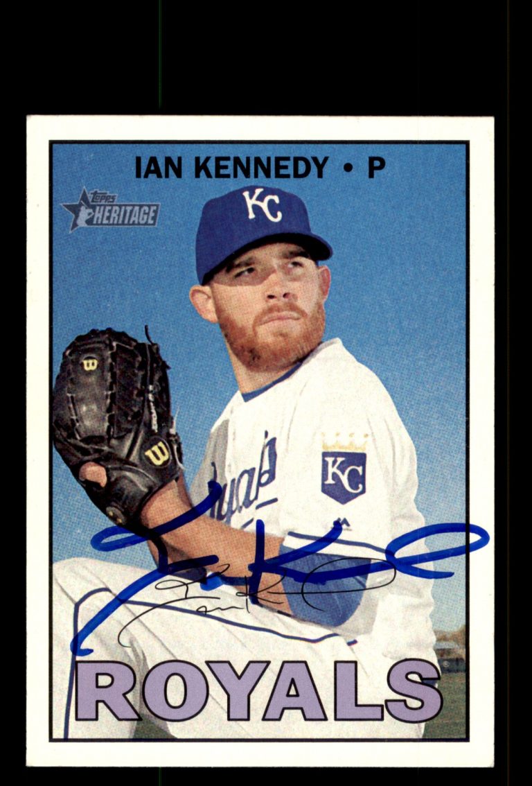 Signed Baseball Card Auto Ian Kennedy 2016 Topps Heritage #549 Royals