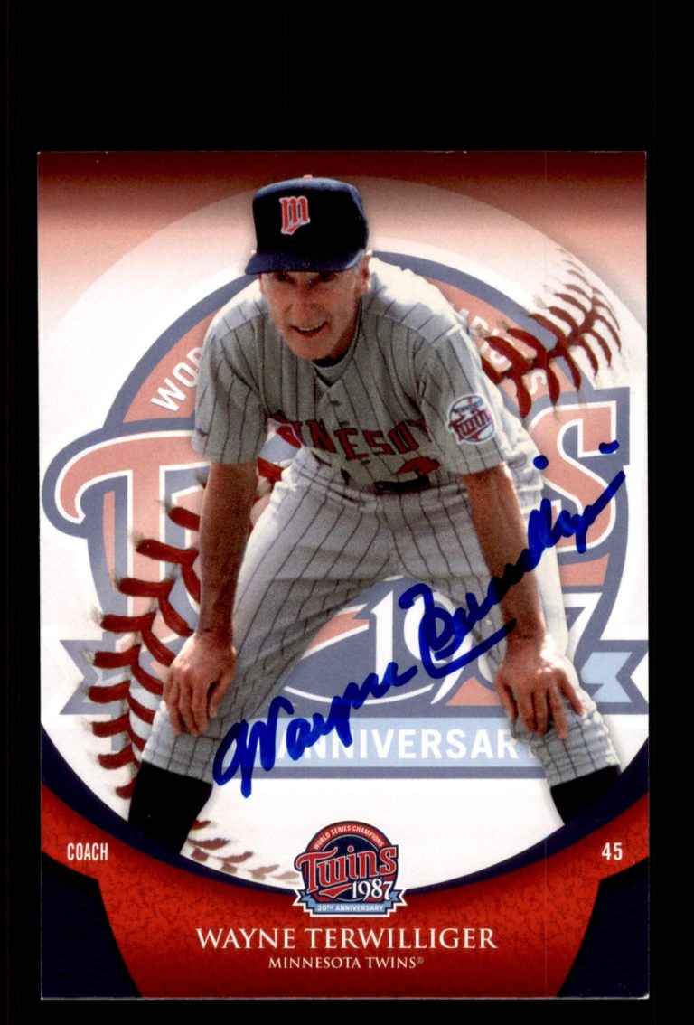 Signed Baseball Card Auto Wayne Terwilliger 2007 Upper Deck Minnesota SGA