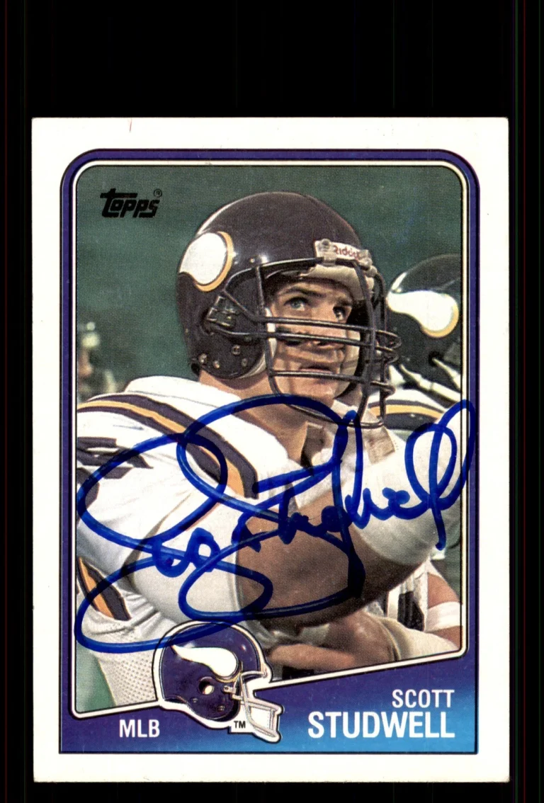 Signed Football Card Auto Scott Studwell 1988 Topps #158 Minnesota Vikings