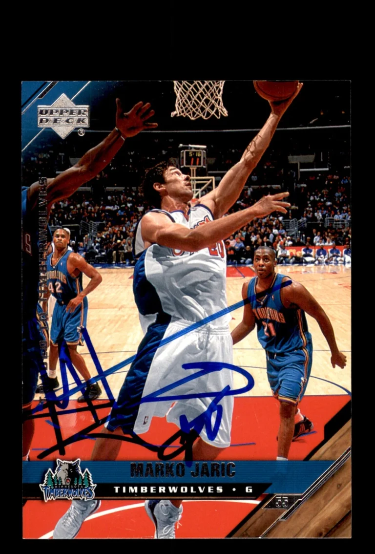 Signed Basketball Card Auto Marko Jaric 2005-06 Upper Deck #75 Timberwolves