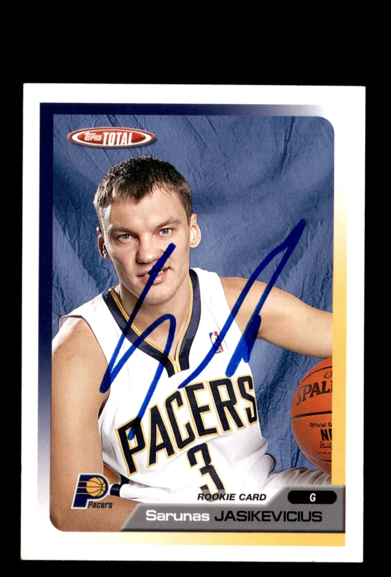 Signed Basketball Card Auto Sarunas Jasikevicius 2005-06 Topps Total #300