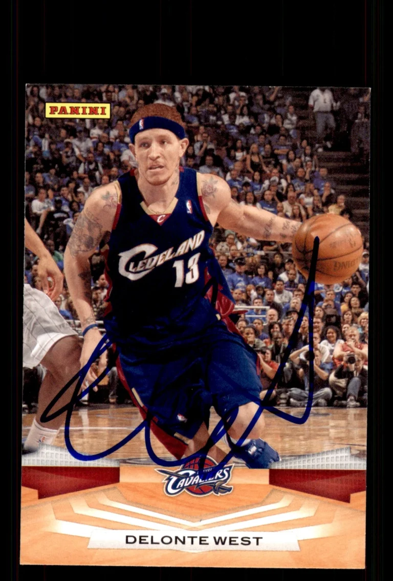 Signed Basketball Card Auto Delonte West 2009-10 Panini #62 Cleveland Cavaliers